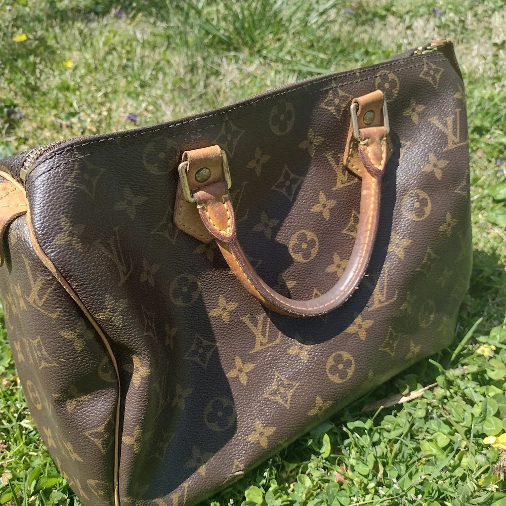 Authentic Louis Vuitton speedy 30 lock no key - Picture 2 of 16